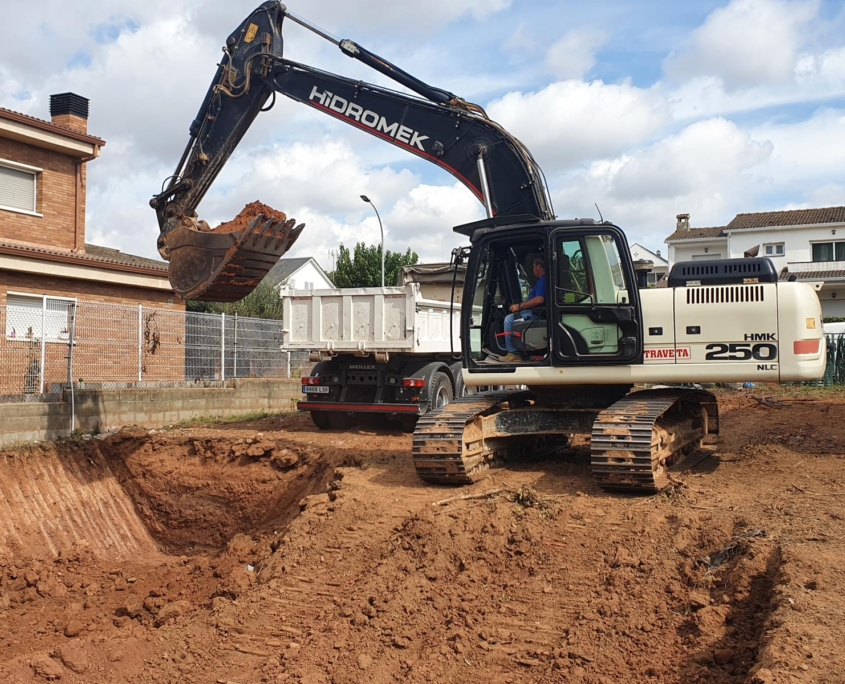 Excavación y nivelación de terrenos en Barcelona